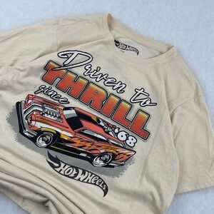 Hot Wheels Driven To Thrill Graphic Tshirt Men's Medium Car Shirt